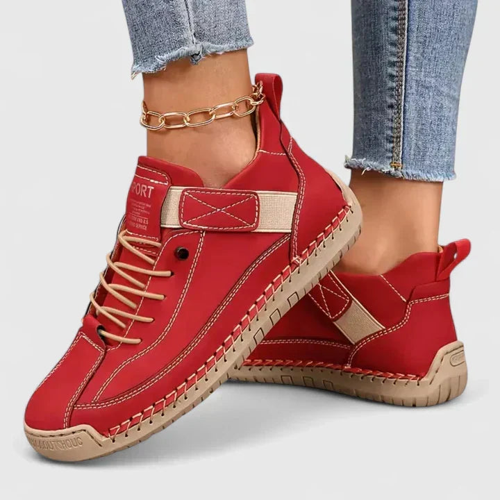 Red / 12