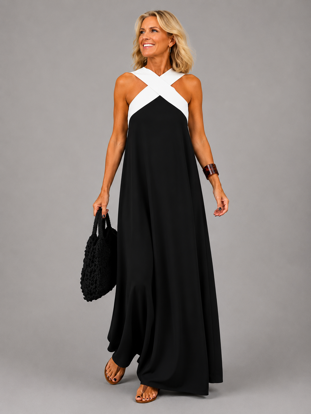 Black with White Shoulder Detail / 3XL
