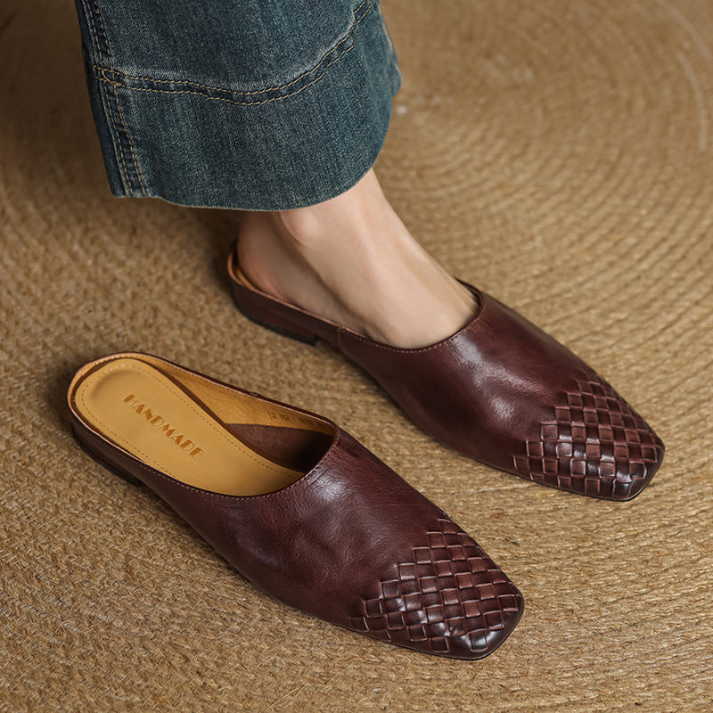 Brown / 12